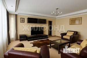 3-к квартира, вторичка, 126м2, 2/5 этаж