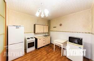 2-к квартира, вторичка, 49м2, 1/10 этаж