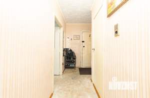 1-к квартира, вторичка, 43м2, 1/6 этаж