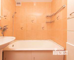 4-к квартира, вторичка, 75м2, 3/9 этаж