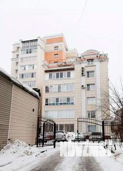 3-к квартира, вторичка, 113м2, 1/10 этаж