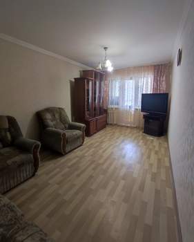 2-к квартира, вторичка, 42м2, 1/5 этаж
