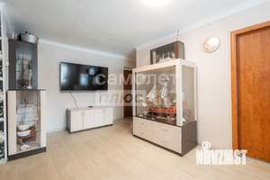 3-к квартира, вторичка, 56м2, 1/5 этаж