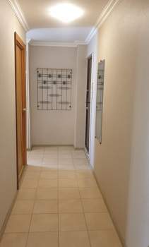 2-к квартира, вторичка, 42м2, 1/5 этаж