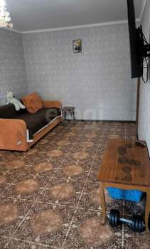 2-к квартира, вторичка, 46м2, 3/5 этаж