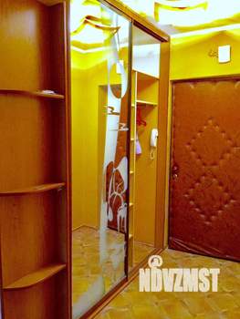 2-к квартира, вторичка, 52м2, 1/9 этаж