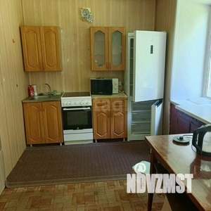 Студия квартира, вторичка, 30м2, 1/5 этаж