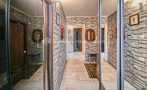 2-к квартира, вторичка, 54м2, 4/10 этаж