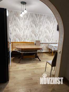 3-к квартира, вторичка, 82м2, 1/2 этаж