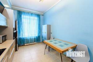 3-к квартира, вторичка, 93м2, 1/4 этаж