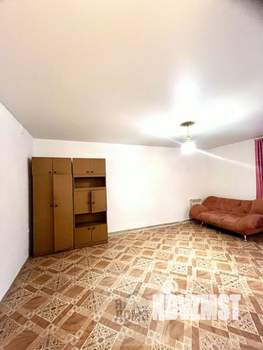 Студия квартира, вторичка, 36м2, 1/3 этаж