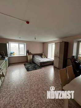 3-к квартира, вторичка, 74м2, 9/18 этаж