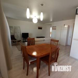 3-к квартира, вторичка, 90м2, 9/10 этаж