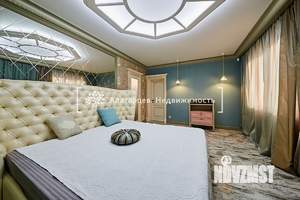 4-к квартира, вторичка, 145м2, 7/10 этаж