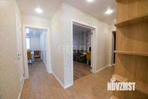 2-к квартира, вторичка, 64м2, 1/10 этаж