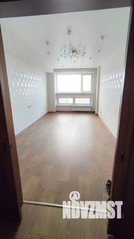 2-к квартира, вторичка, 64м2, 9/17 этаж