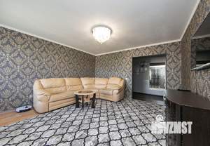 4-к квартира, вторичка, 74м2, 4/9 этаж