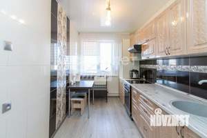 3-к квартира, вторичка, 65м2, 9/9 этаж