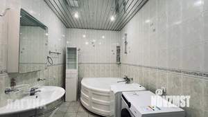 3-к квартира, вторичка, 98м2, 6/6 этаж