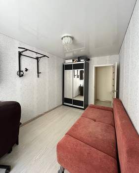 2-к квартира, вторичка, 44м2, 1/5 этаж