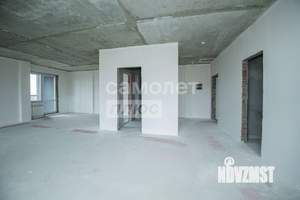 3-к квартира, вторичка, 71м2, 10/18 этаж