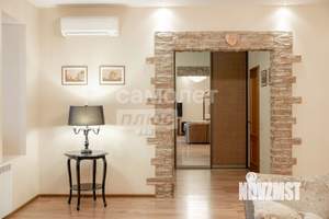 4-к квартира, вторичка, 137м2, 2/9 этаж