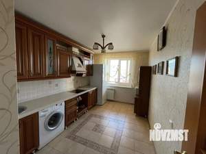 2-к квартира, вторичка, 64м2, 9/17 этаж