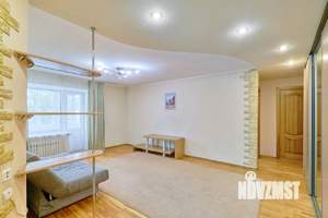 3-к квартира, вторичка, 68м2, 4/6 этаж