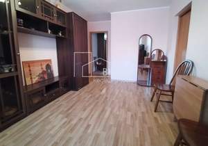 3-к квартира, вторичка, 50м2, 3/5 этаж