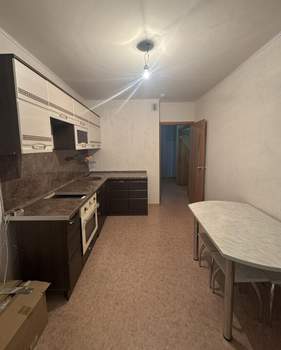 2-к квартира, вторичка, 60м2, 1/17 этаж