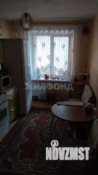 3-к квартира, вторичка, 70м2, 1/10 этаж