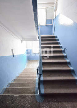 2-к квартира, вторичка, 46м2, 3/5 этаж