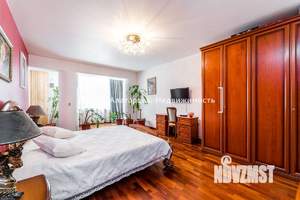 4-к квартира, вторичка, 224м2, 2/6 этаж