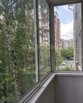 2-к квартира, вторичка, 42м2, 3/5 этаж