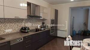 3-к квартира, вторичка, 147м2, 4/6 этаж