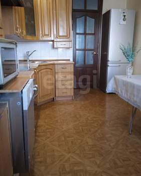 3-к квартира, вторичка, 66м2, 6/10 этаж