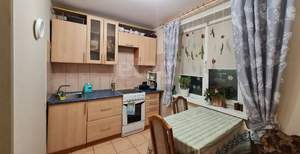 2-к квартира, вторичка, 56м2, 1/9 этаж