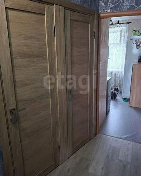 3-к квартира, вторичка, 61м2, 5/5 этаж