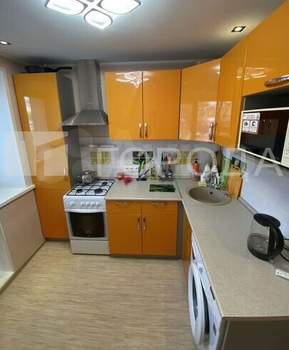 2-к квартира, вторичка, 42м2, 3/5 этаж