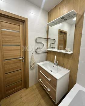 3-к квартира, вторичка, 60м2, 11/17 этаж