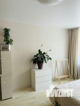 2-к квартира, вторичка, 54м2, 1/9 этаж