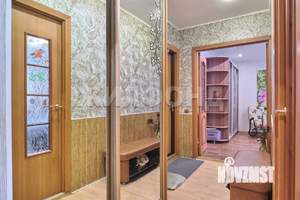 2-к квартира, вторичка, 53м2, 1/9 этаж