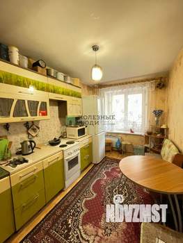 3-к квартира, вторичка, 70м2, 1/10 этаж