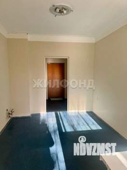 2-к квартира, вторичка, 66м2, 1/6 этаж