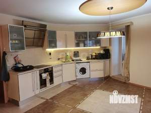 2-к квартира, вторичка, 104м2, 4/9 этаж