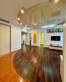 3-к квартира, вторичка, 125м2, 3/6 этаж