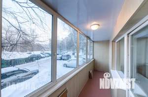 2-к квартира, вторичка, 52м2, 1/9 этаж