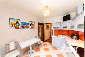 4-к квартира, вторичка, 93м2, 3/4 этаж