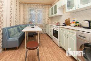 2-к квартира, вторичка, 60м2, 3/10 этаж