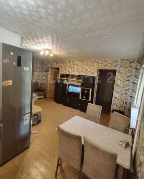 2-к квартира, вторичка, 43м2, 1/5 этаж